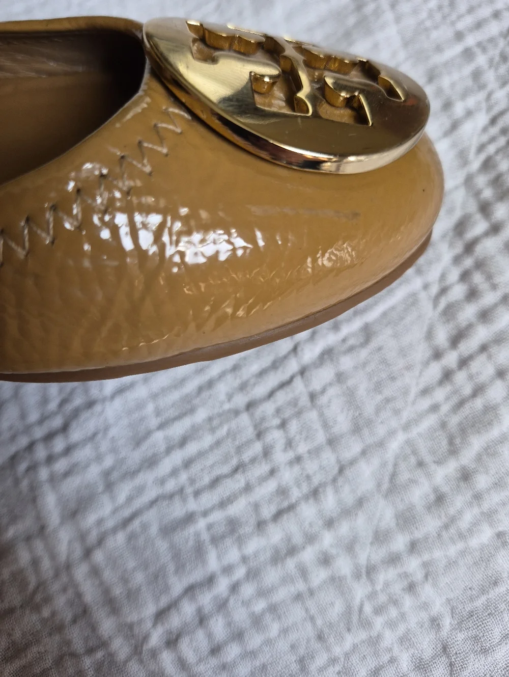 Tory Burch Reva Ballet Flats, Tan Patent  Leather, Size 7.5, GUC